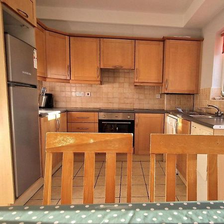 גלוואיי Cosy 3 Bedroom All Ensuites מראה חיצוני תמונה
